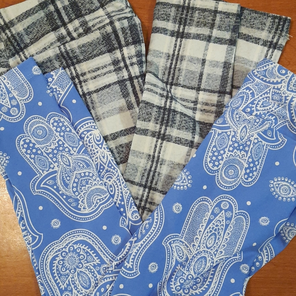Never worn kids leggings s/m fits 2t to 5